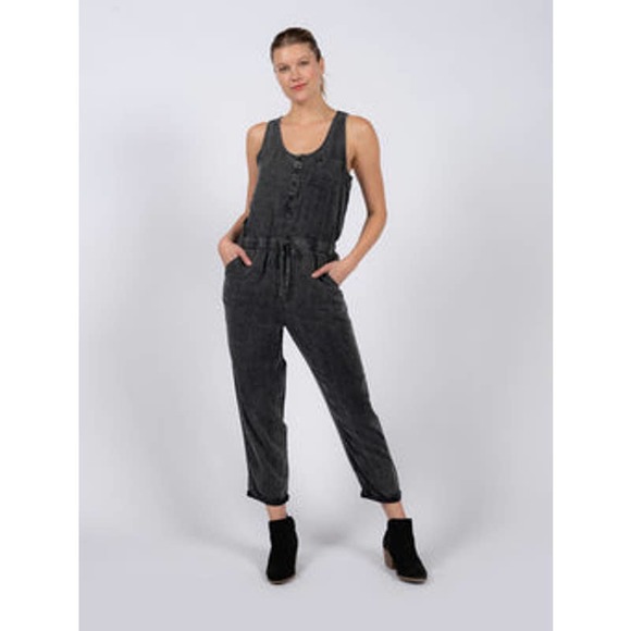 THREAD & SUPPLY • Charcoal Gray Tencel Sleeveless Jump Suit Sz S - Picture 1 of 8